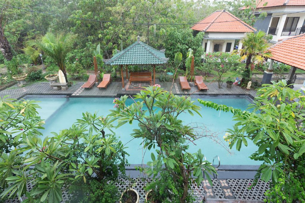 מלון Uluwatu Puri Kelapa By Bukitvista מראה חיצוני תמונה