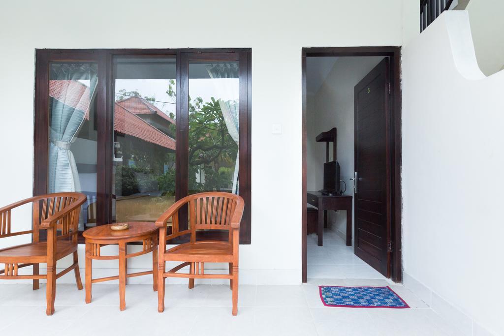 מלון Uluwatu Puri Kelapa By Bukitvista מראה חיצוני תמונה